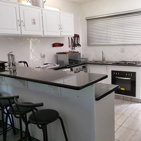 Apartamento Eden Wilds Unit 48 & 47 & 31 Port Edward Exterior foto